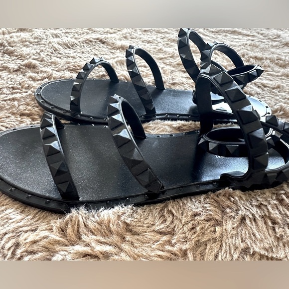 Steve Madden Ankle Wrap Sandals - Picture 13 of 13